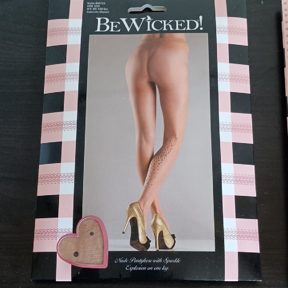 Be Wicked! Nude Sheer Pantyhose with Sparkle Accent